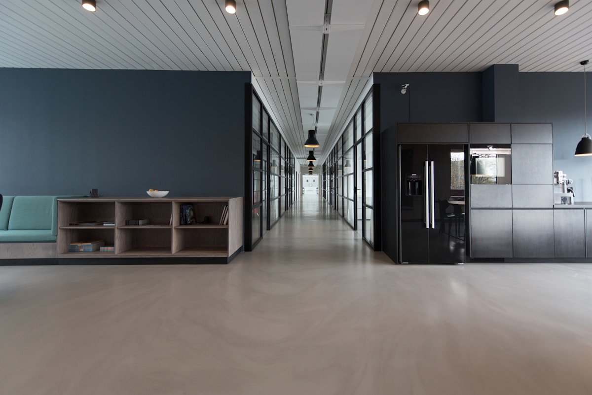 Office & Commercial Cleans